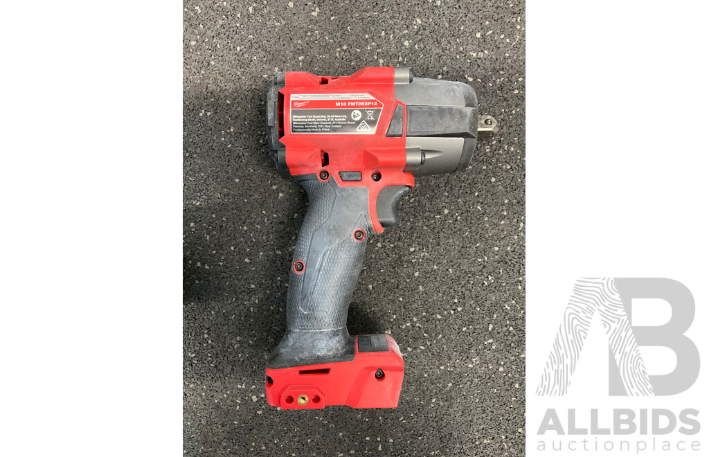 MILWAUKEE 18V (FMTIW2P12) Cordless Fuel 1/2'' Mid-Torque Impact Wrench with 5.0Ah Battery