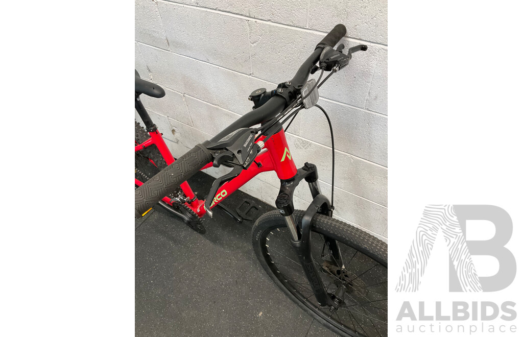 NORCO Size S XFR Hybrid Bike