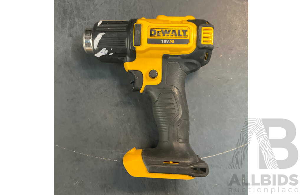 DEWALT DCR019-XE Compact Radio & DCE530 Heat Gun & Clipboard & Charger, 2x Batteries  ( 1x Original, 1x Compatible Battery )