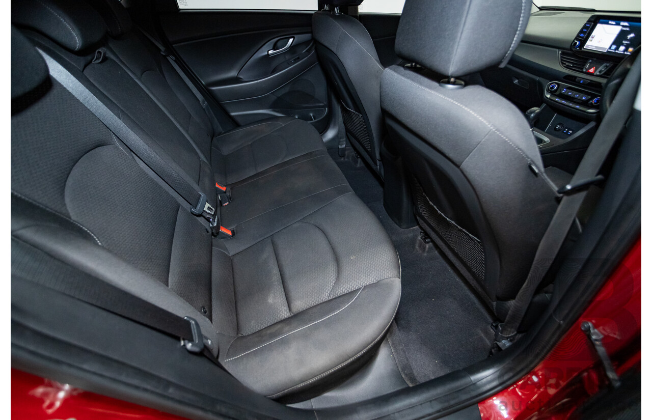 03/2018 Hyundai i30 ACTIVE (FWD) PD 4D Hatchback Fiery Red Mica 2.0L