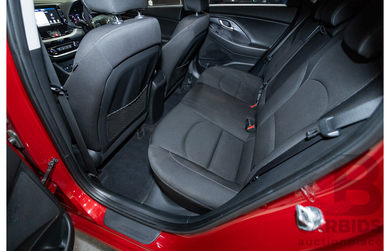 03/2018 Hyundai i30 ACTIVE (FWD) PD 4D Hatchback Fiery Red Mica 2.0L