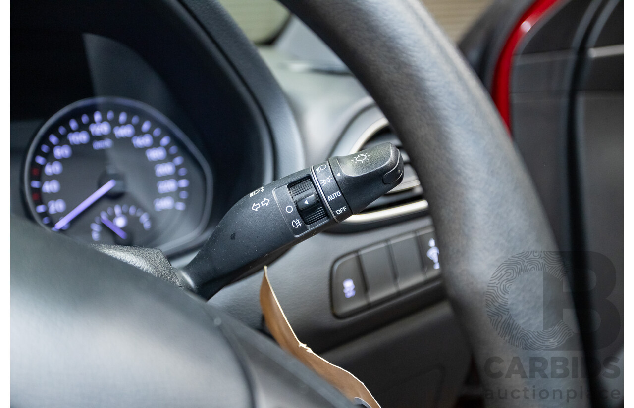 03/2018 Hyundai i30 ACTIVE (FWD) PD 4D Hatchback Fiery Red Mica 2.0L