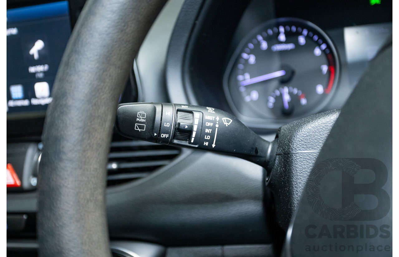 03/2018 Hyundai i30 ACTIVE (FWD) PD 4D Hatchback Fiery Red Mica 2.0L