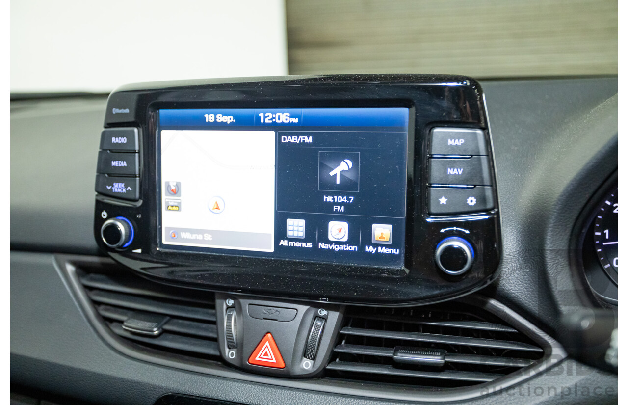 03/2018 Hyundai i30 ACTIVE (FWD) PD 4D Hatchback Fiery Red Mica 2.0L