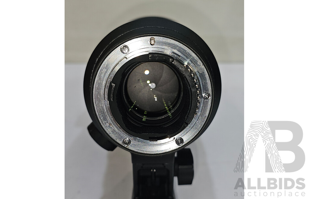 Nikon AF-S Nikkor 70-200mm F/2.8g Ed VR Lens