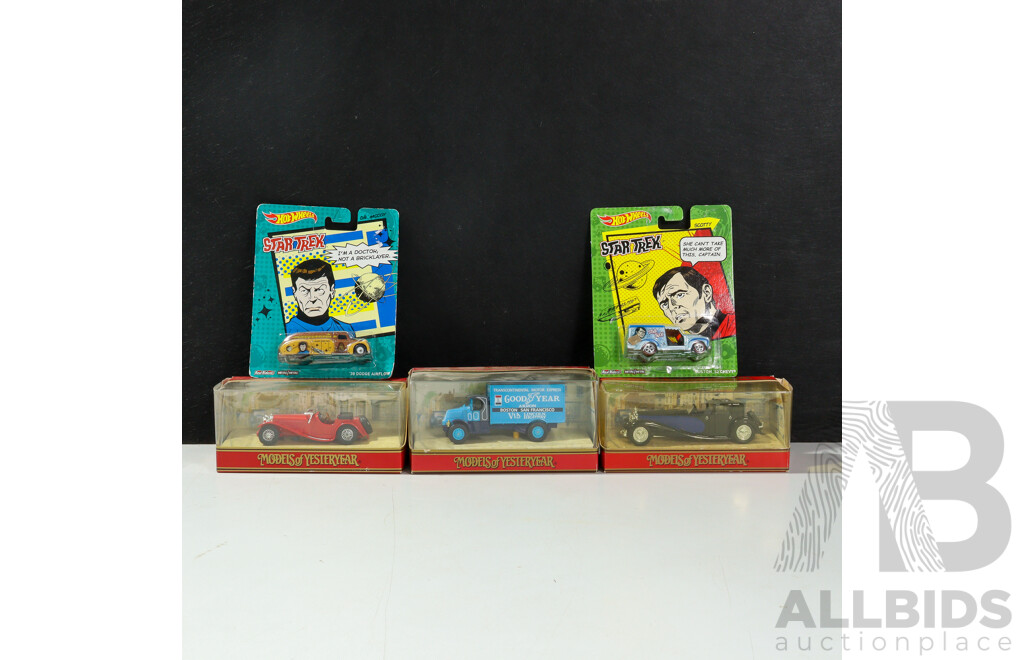 Vintage Matchbox Models of Yesteryear Jaguar SS100, 130 Bugatti Royale, 1930 Mack AC with Hot Wheels 38 Dodge Airflow and Custom 52 Chevy