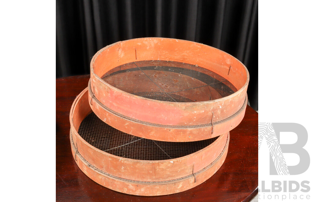 Pair of Vintage Miners Sieves and Two Gold Pans