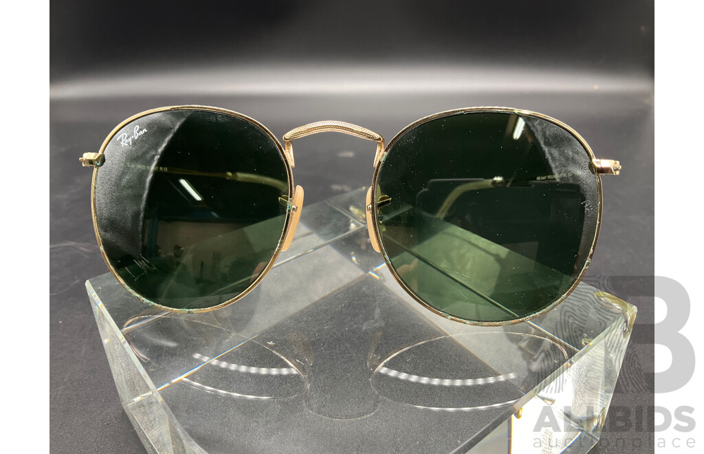 Ray-Ban Round Metal Sunglasses (RB3447) and RaBan Clubmaster Classic Sunglasses (RB3016) - Lot of 2
