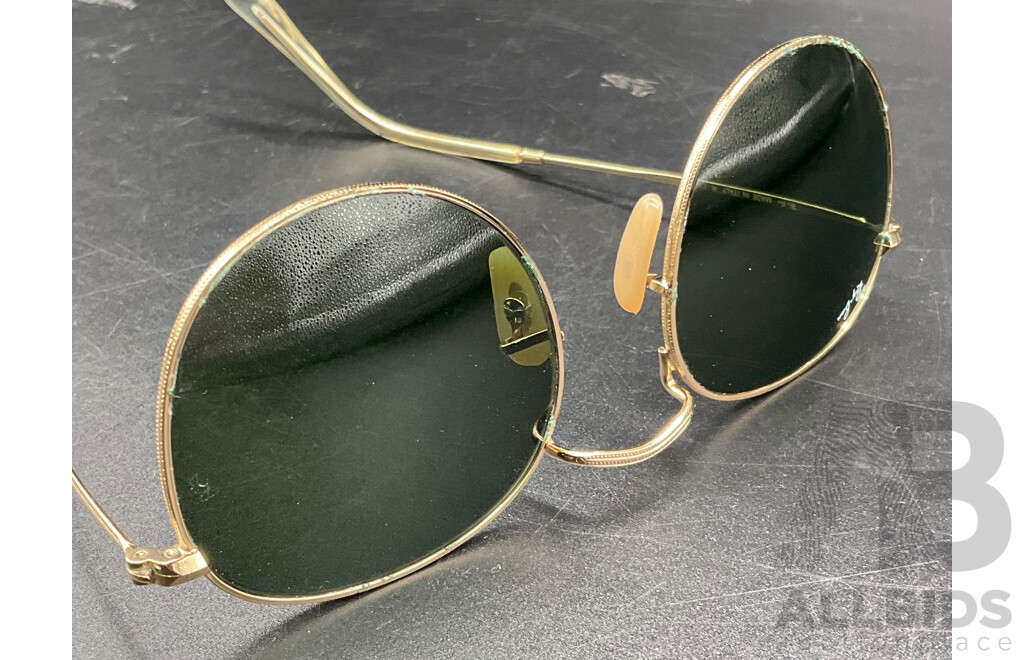 Ray-Ban Round Metal Sunglasses (RB3447) and RaBan Clubmaster Classic Sunglasses (RB3016) - Lot of 2