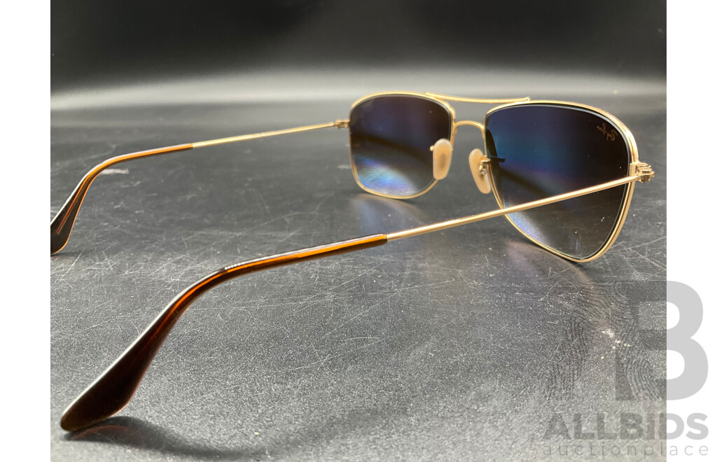 Ray-Ban Metal Sunglasses (RB3477) with Carry Case