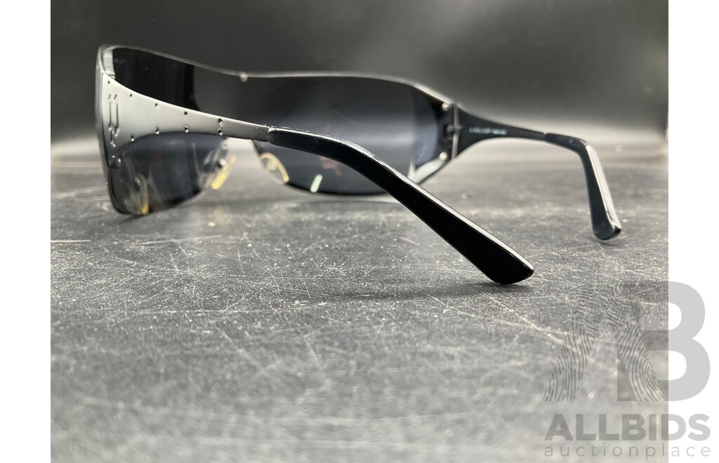 POLICE Black Sunglasses (S8193) with Carry Case