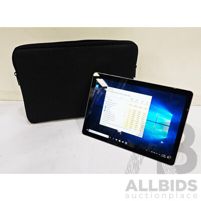 Microsoft (1901) Surface GO 2 Intel Pentium GOLD (4425Y) 1.70GHz 2-Core CPU 128GB 10.1-Inch Touchscreen Laptop