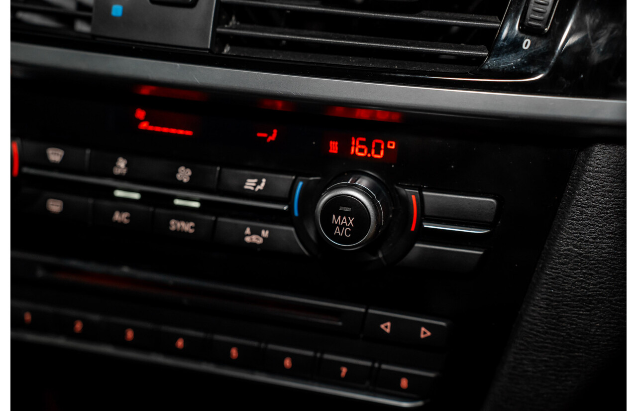 06/2016 BMW X3 xDrive30d (AWD) F25 MY17 4d Wagon Black Sapphire Metallic Turbo Diesel 3.0L