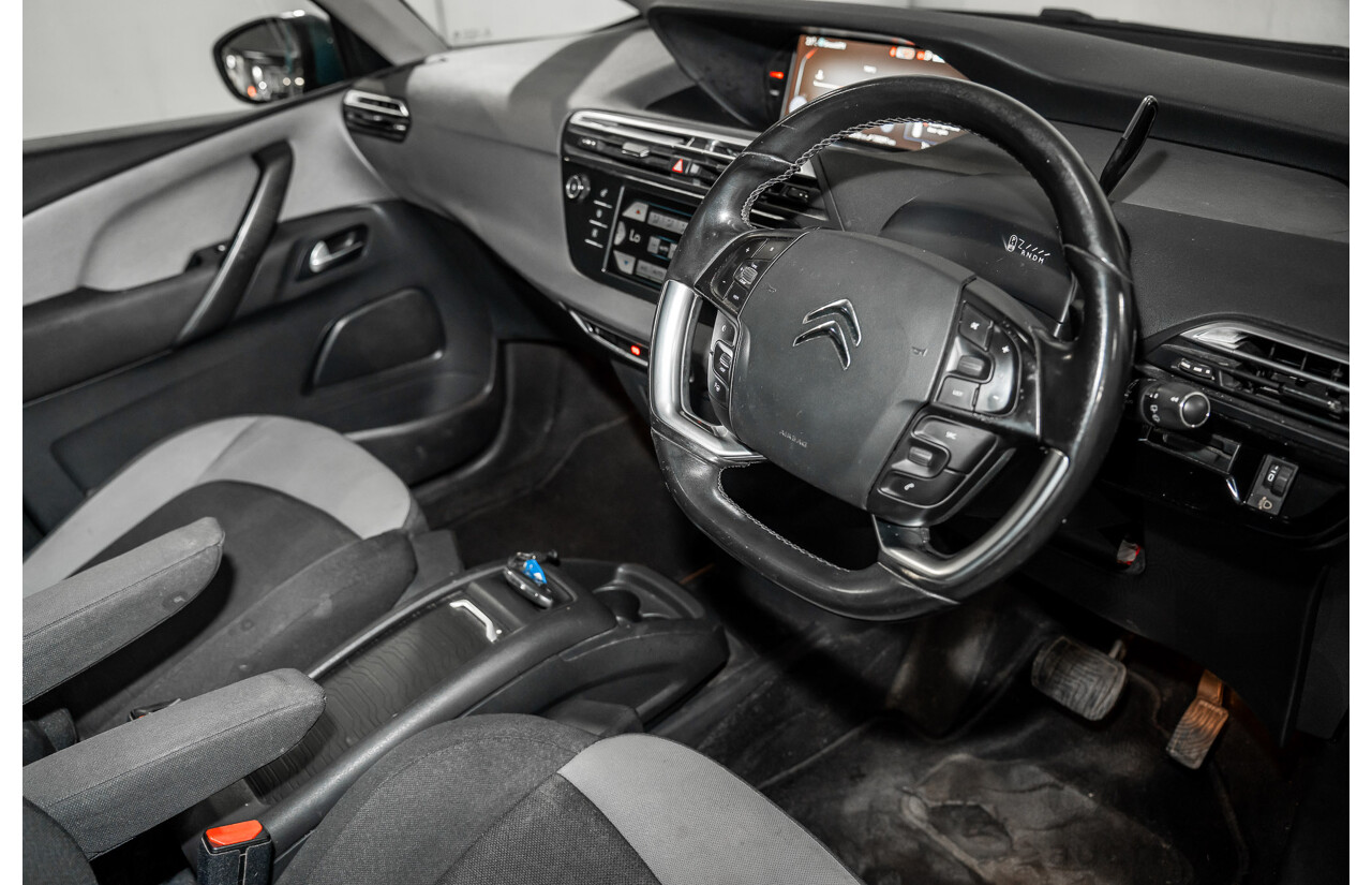 6/2015 Citroen Grand C4 Picasso Exclusive (FWD) B7 MY15 4d Wagon Bleu Kyanos Metallic Turbo Diesel 2.0L