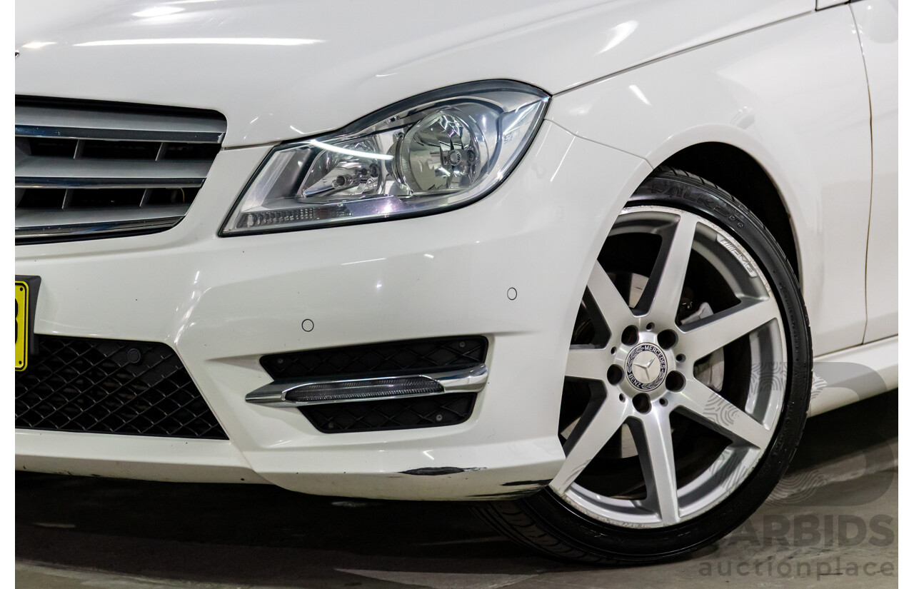 3/2014 Mercedes-Benz C200 W204 MY14 4d Sedan Polar White Turbo 1.8L