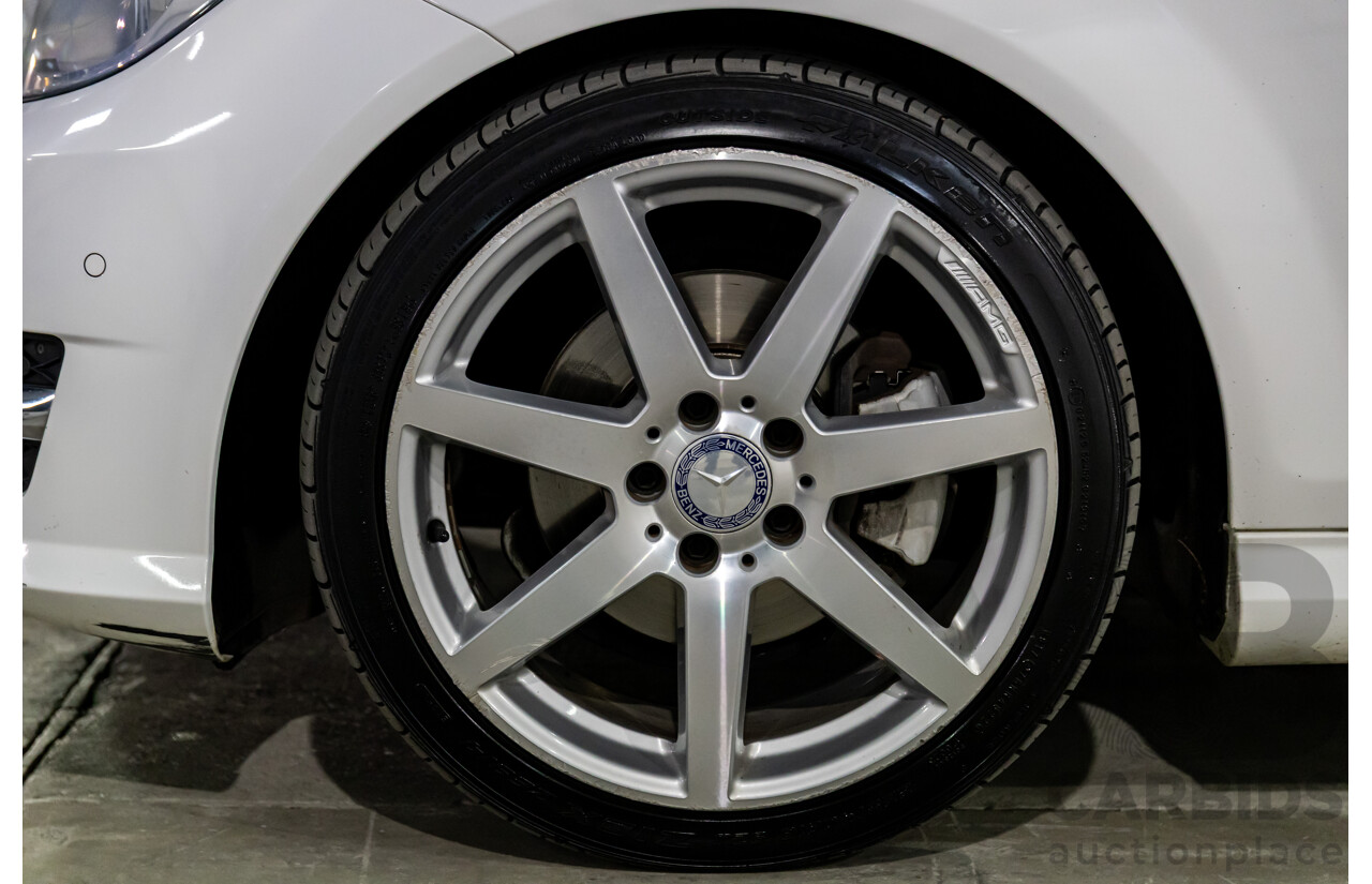 3/2014 Mercedes-Benz C200 W204 MY14 4d Sedan Polar White Turbo 1.8L