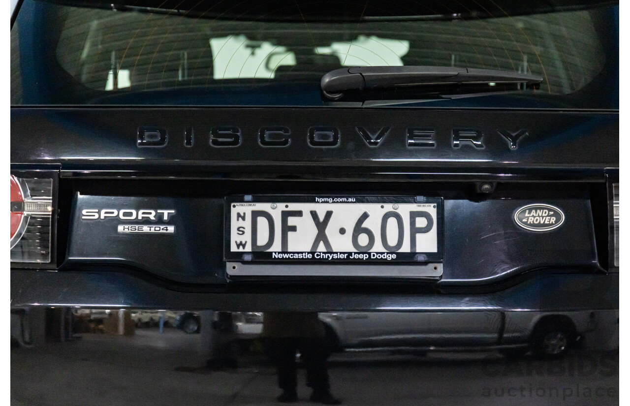 06/2016 Land Rover Discovery Sport TD4 HSE (AWD) LC MY16.5 4d Wagon Santorini Black Metallic Turbo Diesel 2.2L