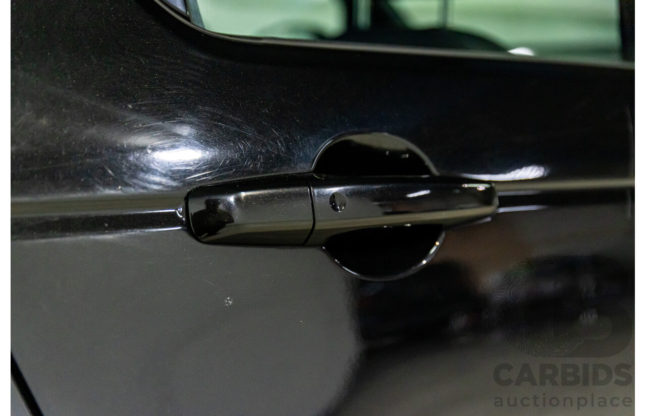 06/2016 Land Rover Discovery Sport TD4 HSE (AWD) LC MY16.5 4d Wagon Santorini Black Metallic Turbo Diesel 2.2L