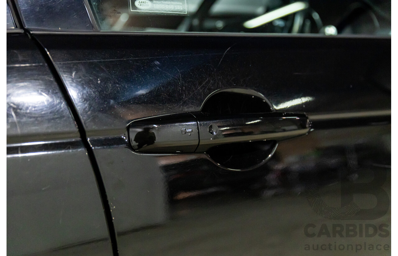 06/2016 Land Rover Discovery Sport TD4 HSE (AWD) LC MY16.5 4d Wagon Santorini Black Metallic Turbo Diesel 2.2L