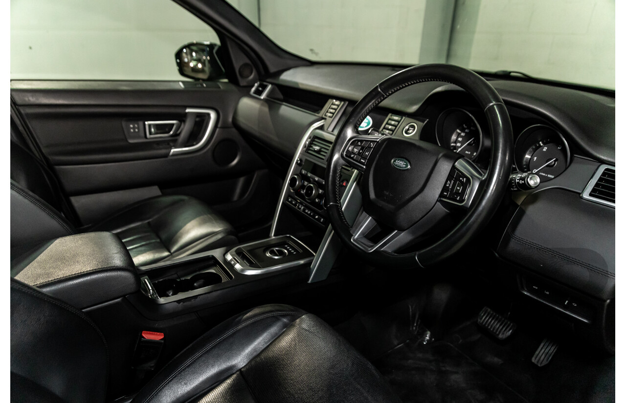 06/2016 Land Rover Discovery Sport TD4 HSE (AWD) LC MY16.5 4d Wagon Santorini Black Metallic Turbo Diesel 2.2L