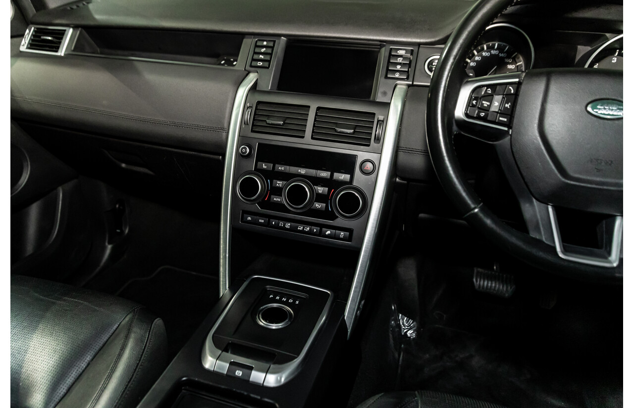 06/2016 Land Rover Discovery Sport TD4 HSE (AWD) LC MY16.5 4d Wagon Santorini Black Metallic Turbo Diesel 2.2L