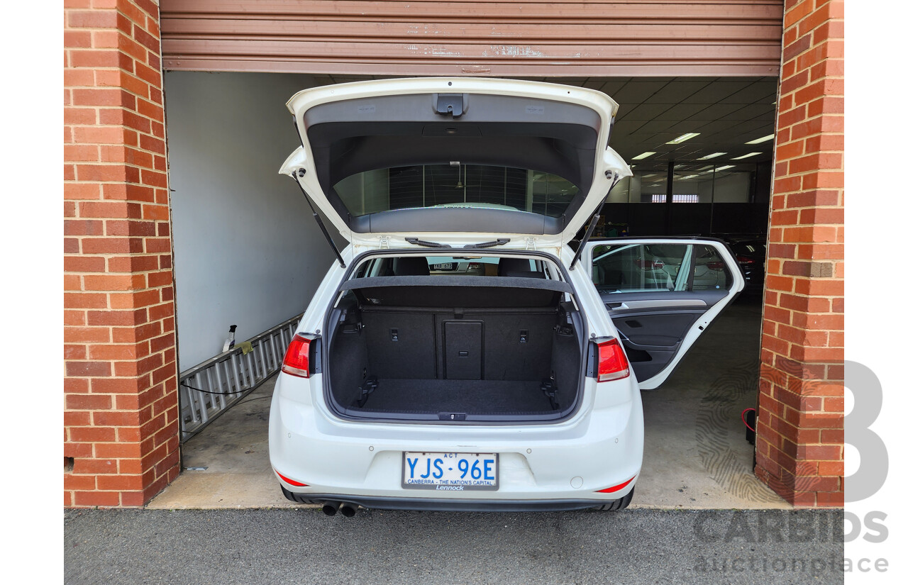9/2013 Volkswagen Golf 90 TSI Comfortline AU 5d Hatchback White 1.4L