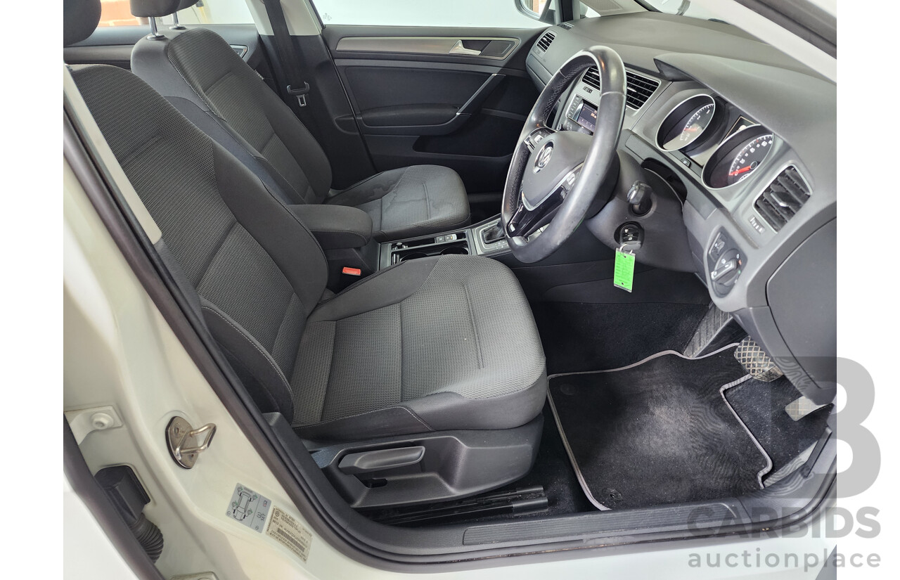 9/2013 Volkswagen Golf 90 TSI Comfortline AU 5d Hatchback White 1.4L
