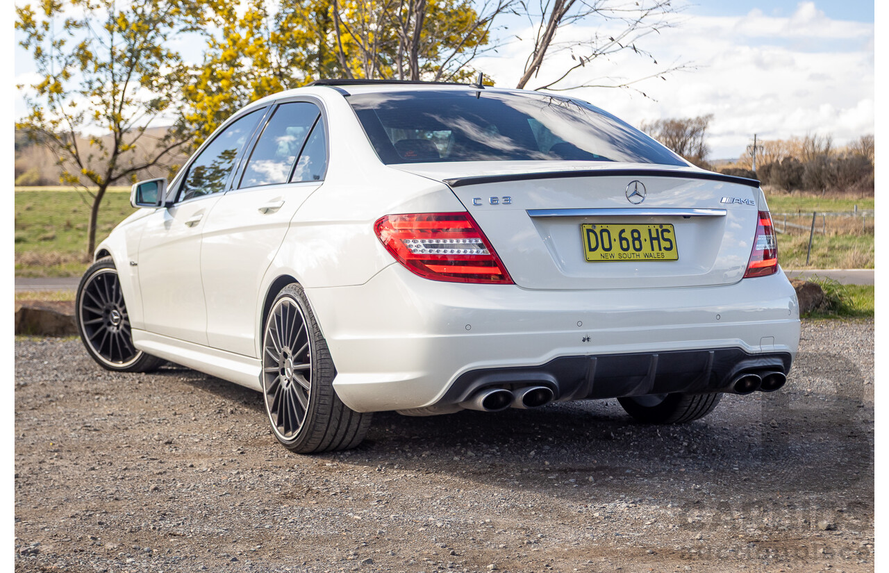 11/2011 Mercedes Benz C63 AMG Performance Package Plus W204 MY11 4d Sedan Calcite White V8 6.3L