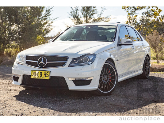 11/2011 Mercedes Benz C63 AMG Performance Package Plus W204 MY11 4d Sedan Calcite White V8 6.3L