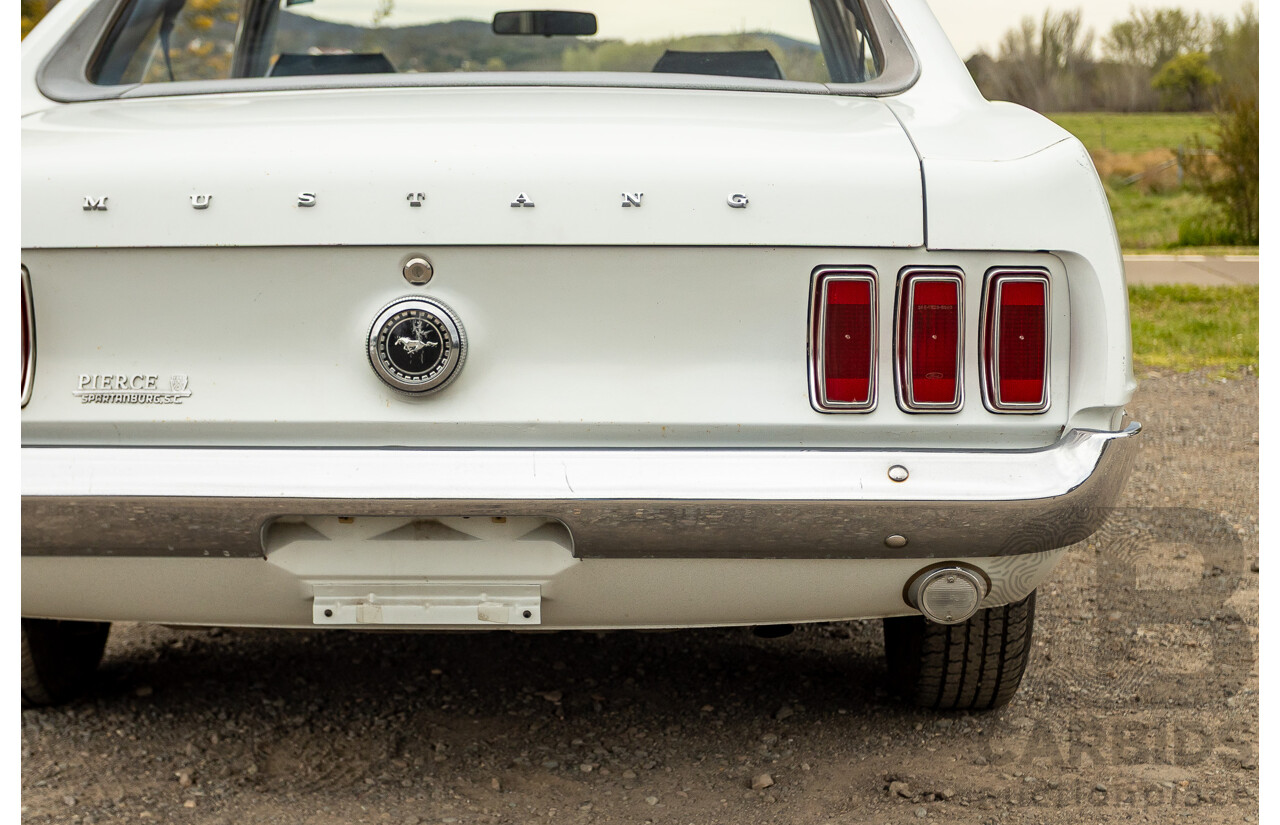 04/1969 Ford Mustang Hardtop F-Code 2d Coupe Pastel Grey 302ci 2v V8 4.9L