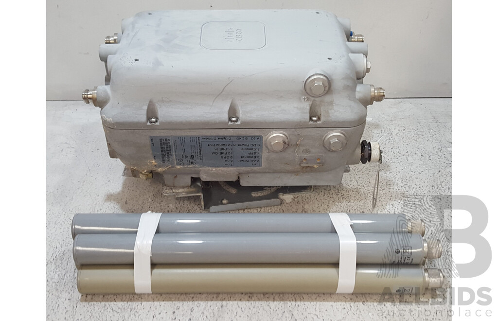 Cisco (AIR-AP1572EAC-Z-K9) Aironet 1572EAC Outdoor Access Point