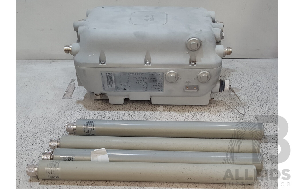 Cisco (AIR-AP1572EAC-Z-K9) Aironet 1572EAC Outdoor Access Point