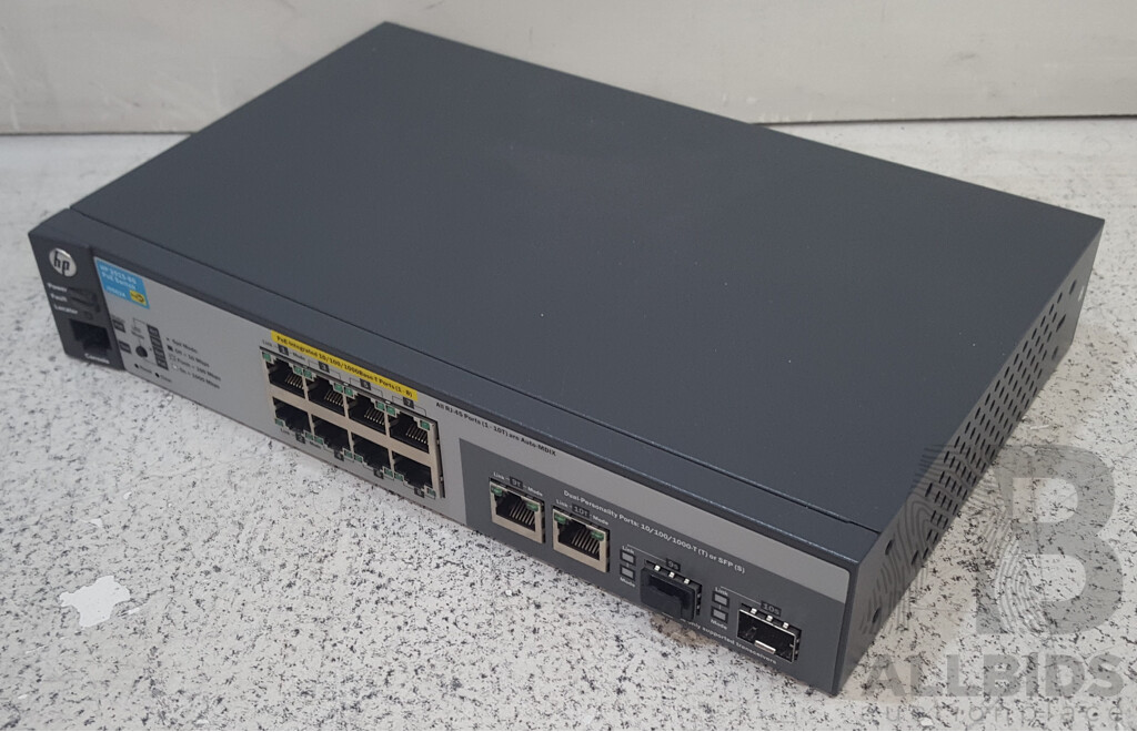 HP (J9562A) 2915-8G PoE 8-Port Gigabit Ethernet Switch