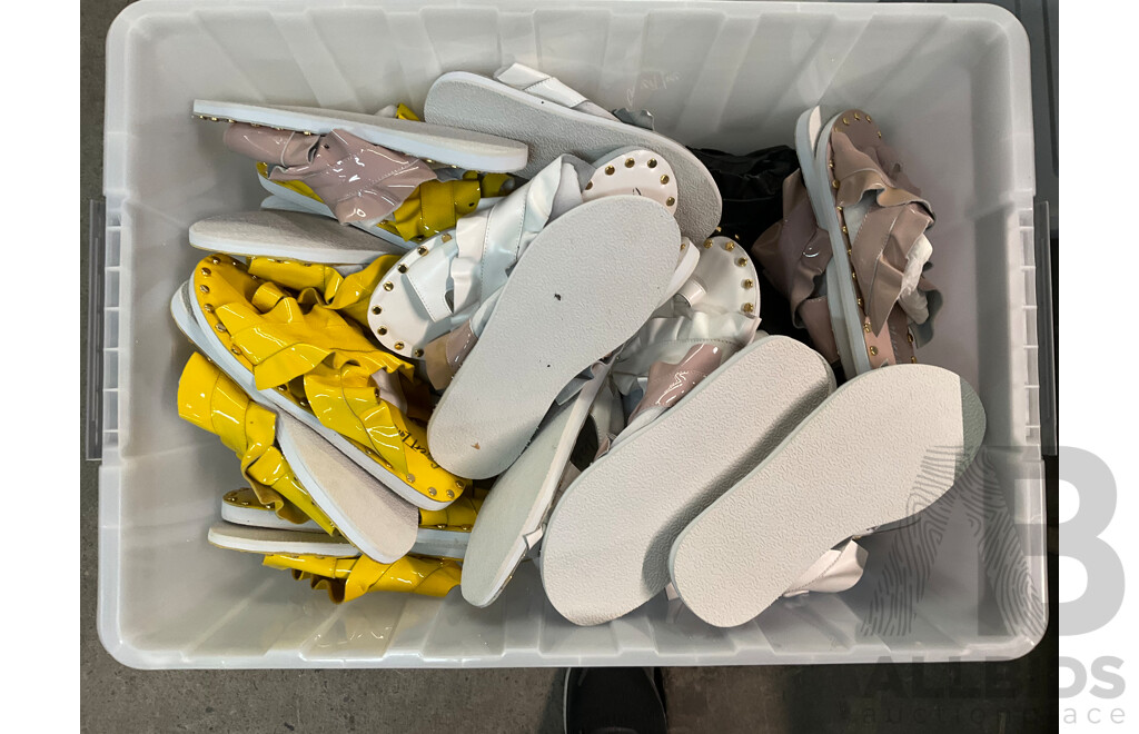 Assorted Women's Sandals - Bulk Lot