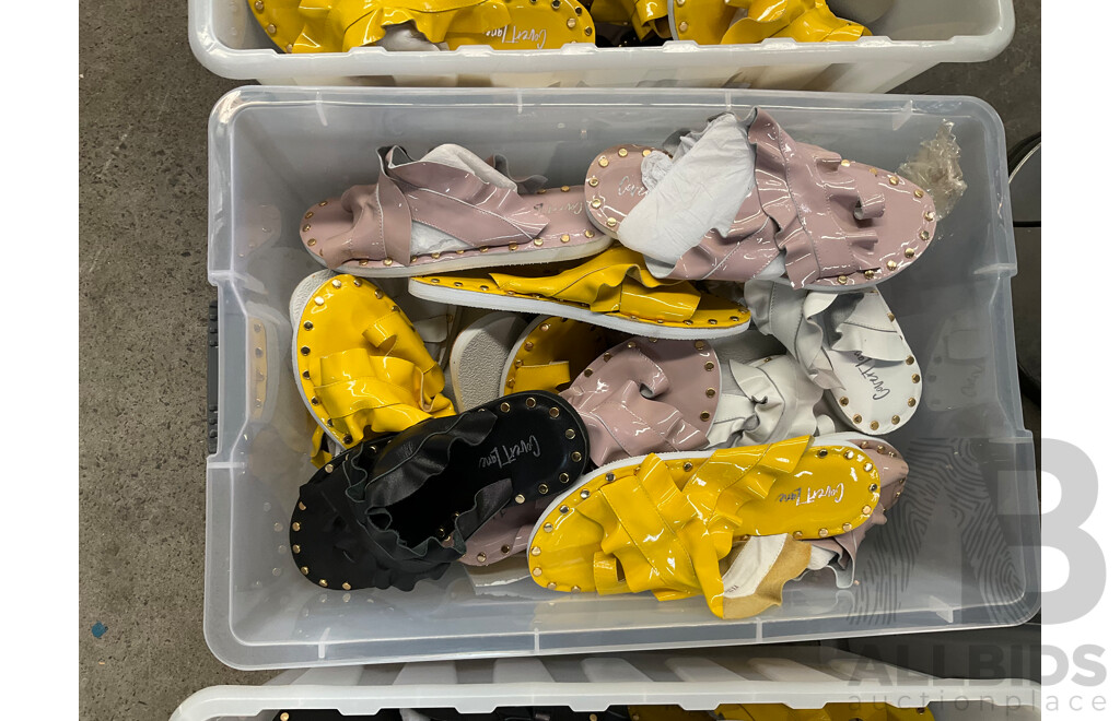 Assorted Women's Sandals - Bulk Lot