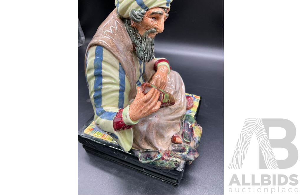 Royal Doulton Figurine - COBBLER HN1706