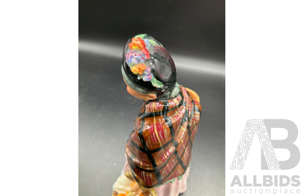 Royal Doulton Figurine - the ORANGE LADY HN1759