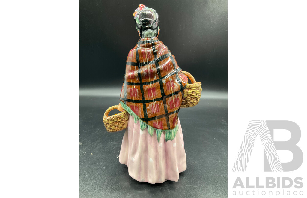 Royal Doulton Figurine - the ORANGE LADY HN1759