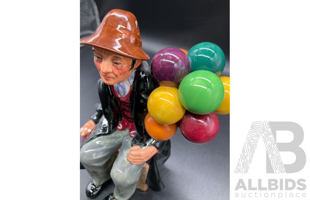 Royal Doulton Figurine - the BALLOON MAN HN1954