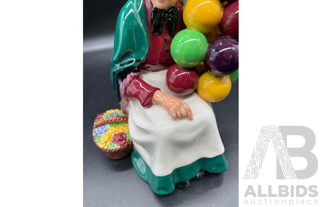 Royal Doulton Figurine - the OLD BALLOON SELLER HN1315