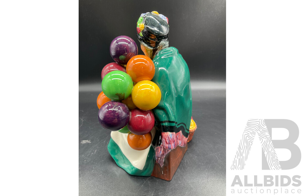 Royal Doulton Figurine - the OLD BALLOON SELLER HN1315