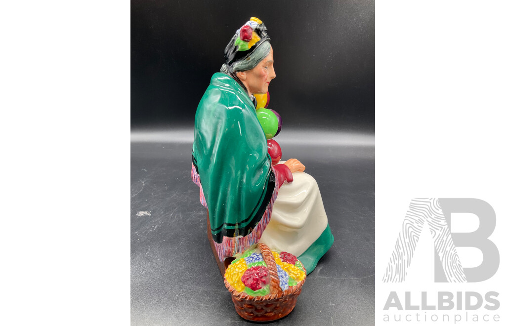 Royal Doulton Figurine - the OLD BALLOON SELLER HN1315