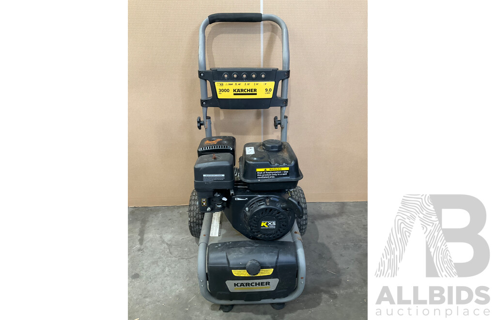 KARCHER Petrol Engined Pressure Washer