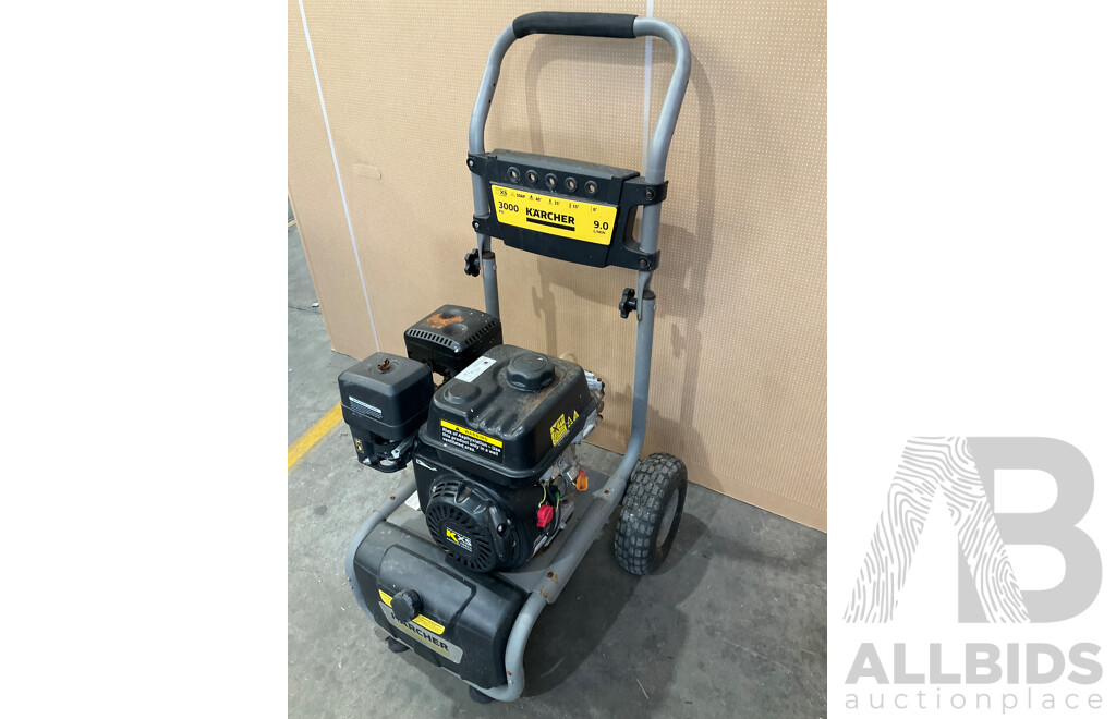 KARCHER Petrol Engined Pressure Washer