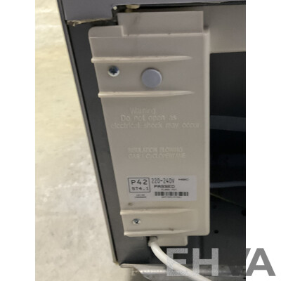 FISHER & PAYKEL Fridge / Freezer