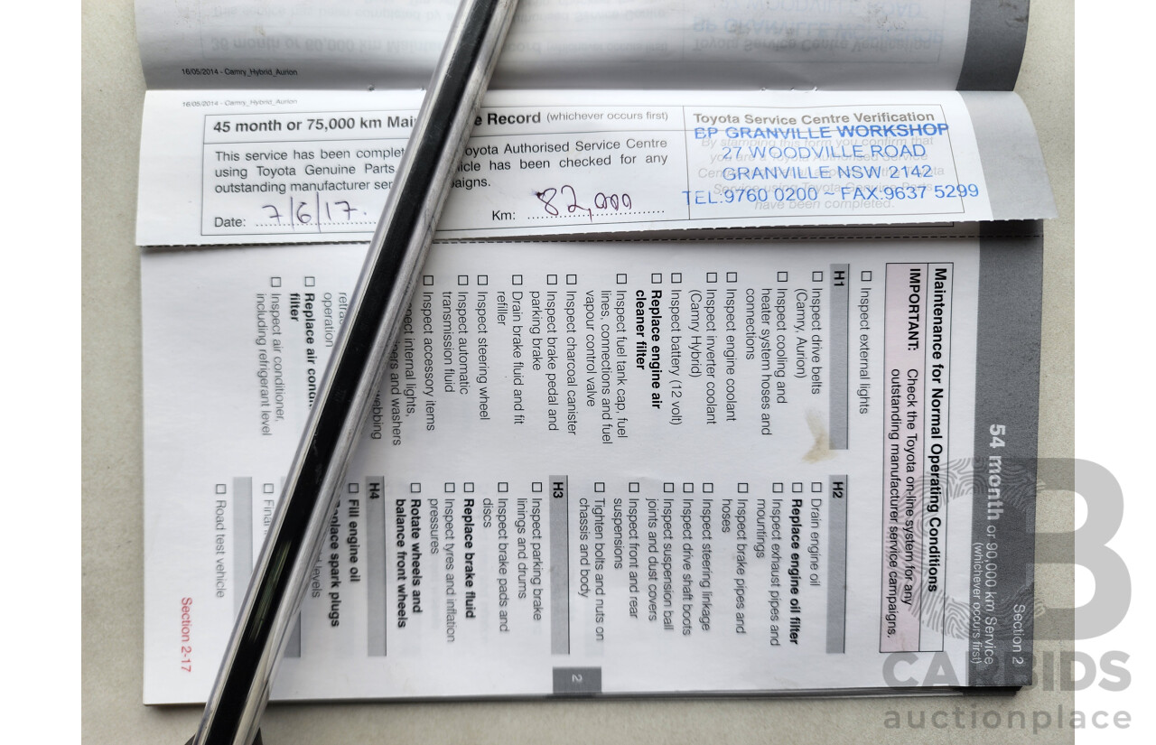 1/2015 Toyota Camry Hybrid H AVV50R 4d Sedan White 2.5L