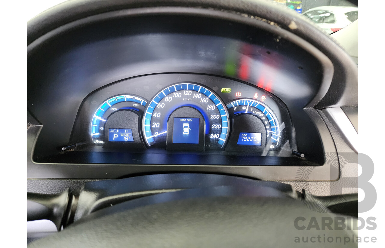 1/2015 Toyota Camry Hybrid H AVV50R 4d Sedan White 2.5L