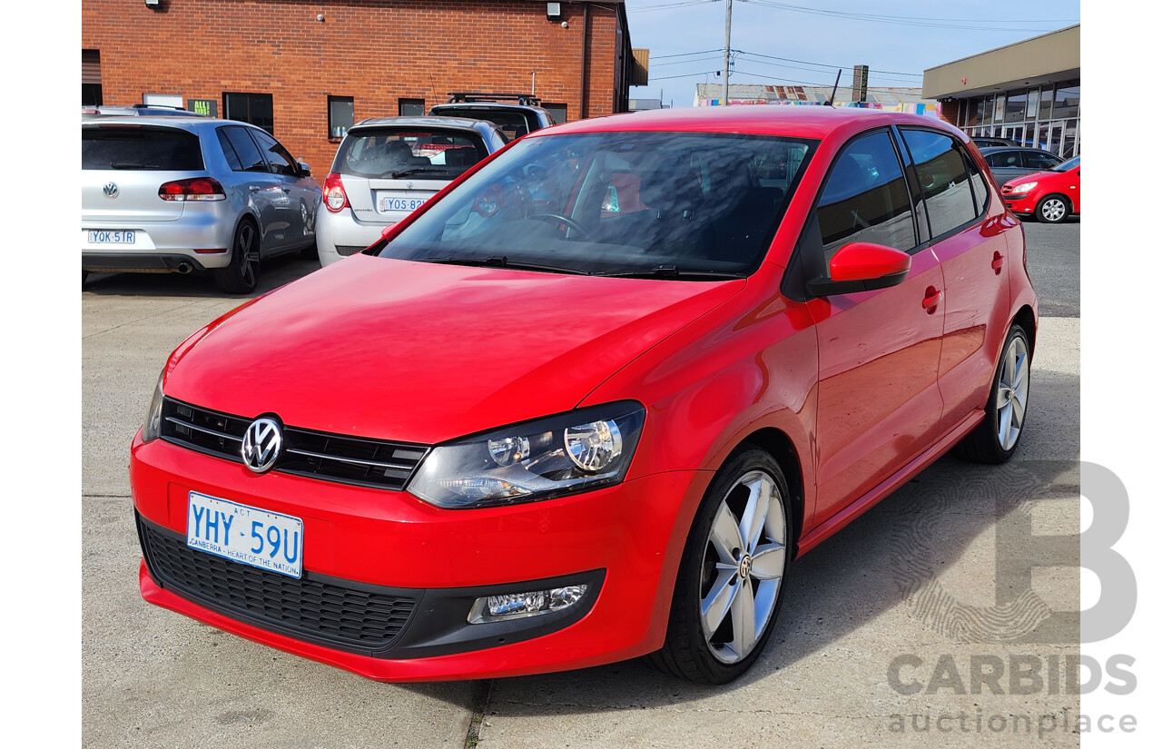 8/2012 Volkswagen Polo 77 TSI Comfortline 6R MY12 5d Hatchback Red 1.2L