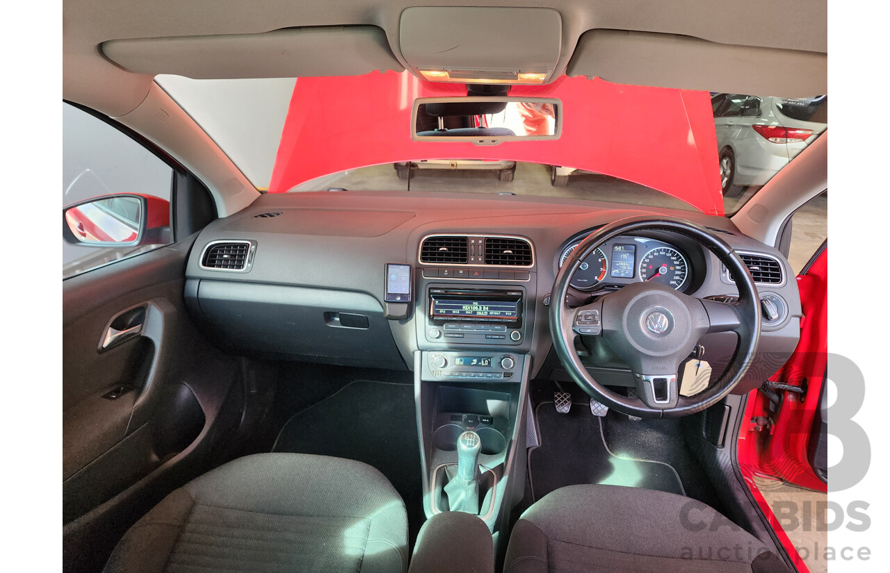 8/2012 Volkswagen Polo 77 TSI Comfortline 6R MY12 5d Hatchback Red 1.2L