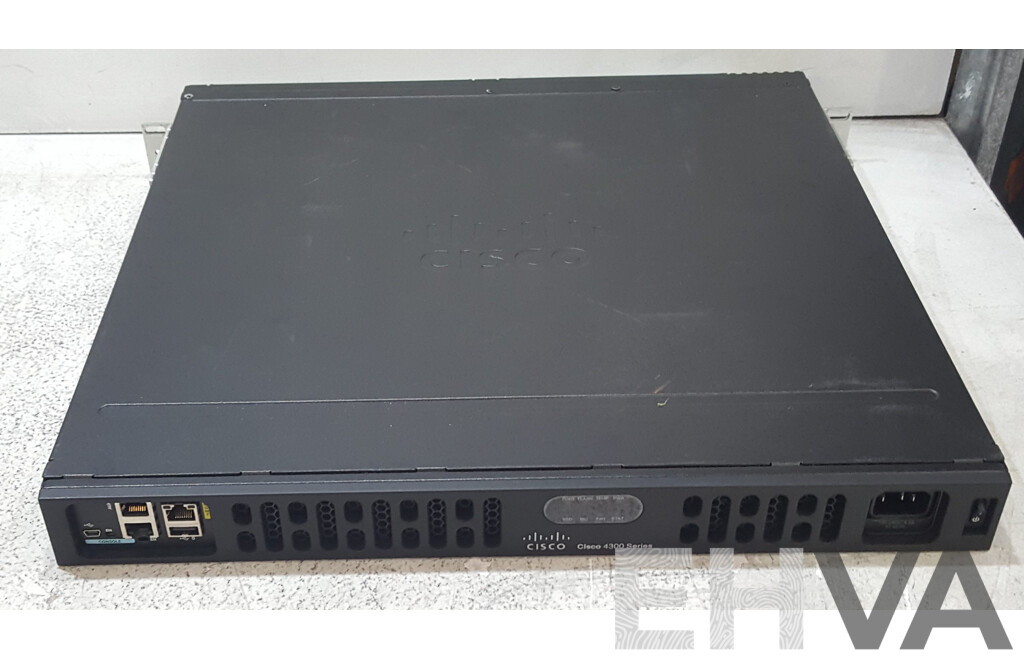 Cisco (ISR4331/K9) 4300 Series Integrated Services Router
